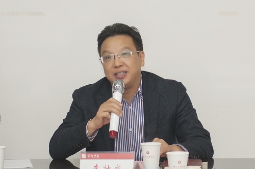 伟德国际副董事长李壮成教授.jpg